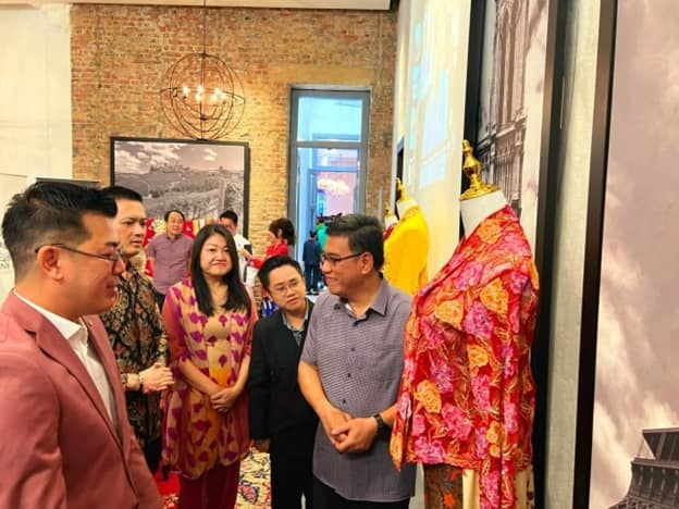 舞狮与大旗鼓游行申遗 黄汉伟:国际合作推动文化